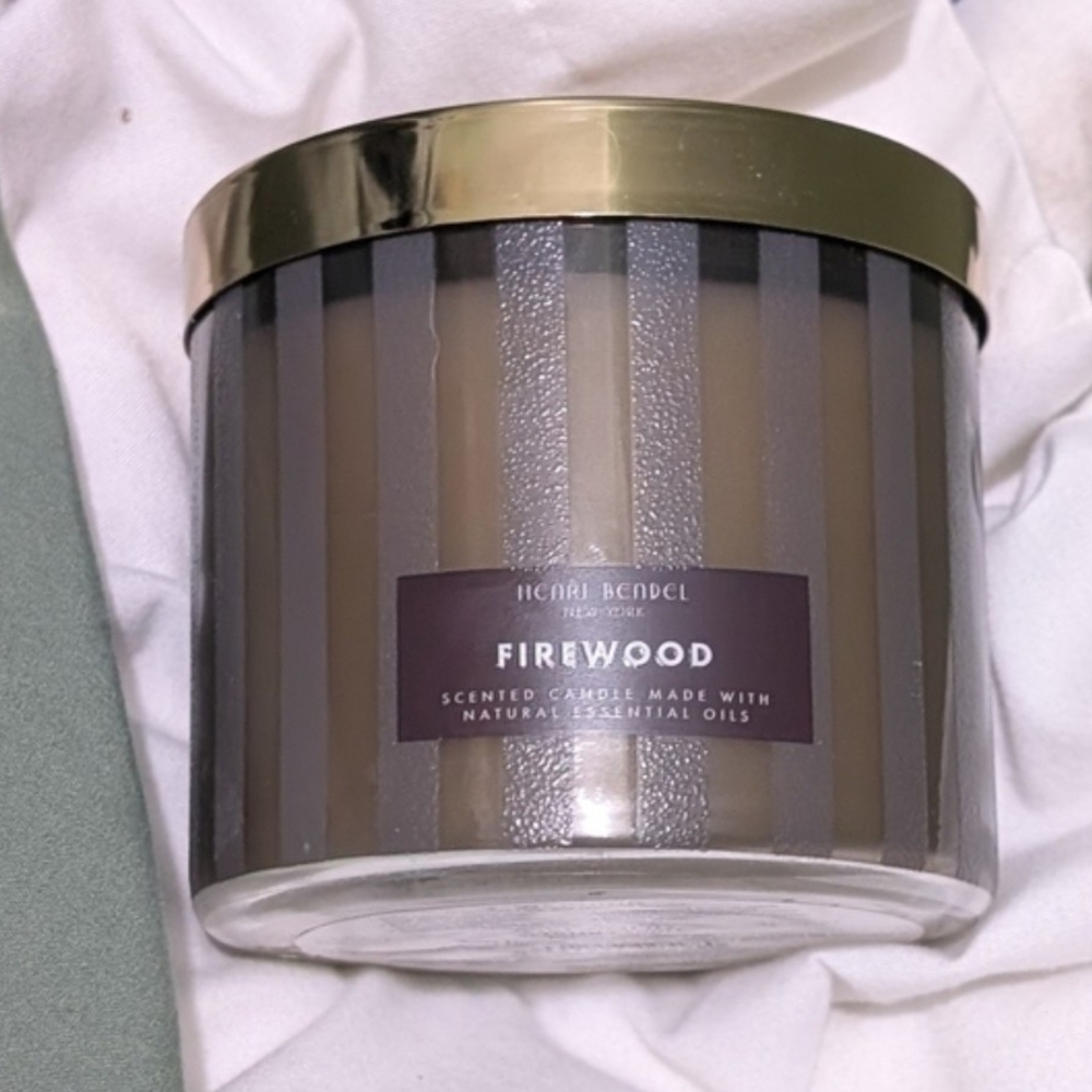 Henri Bendel Firewood Candle - Gold and Gray Stripes